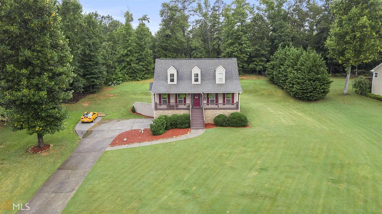 18 Carriage Ln photo 1