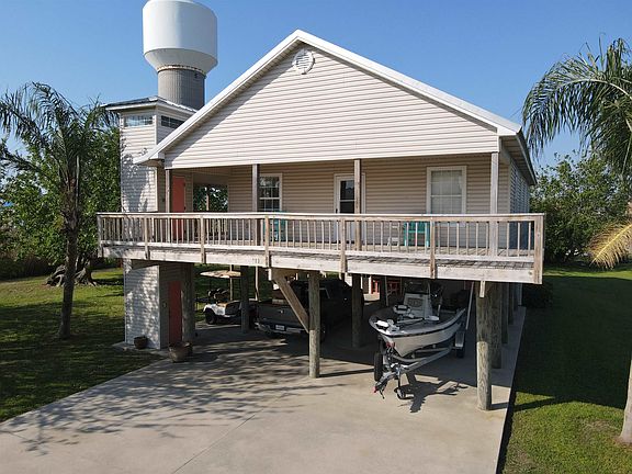 2nd image of 213 Birch Ln