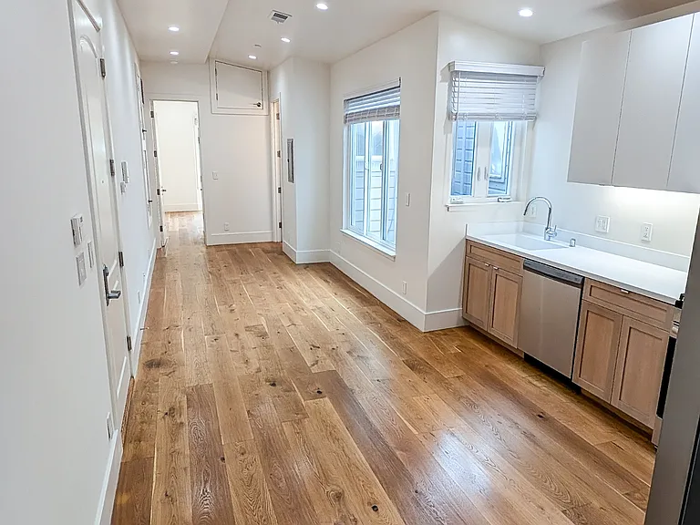 615 Minna St — Photo 12