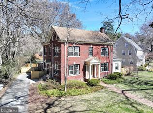 57 Park Rd, Reading, PA 19609