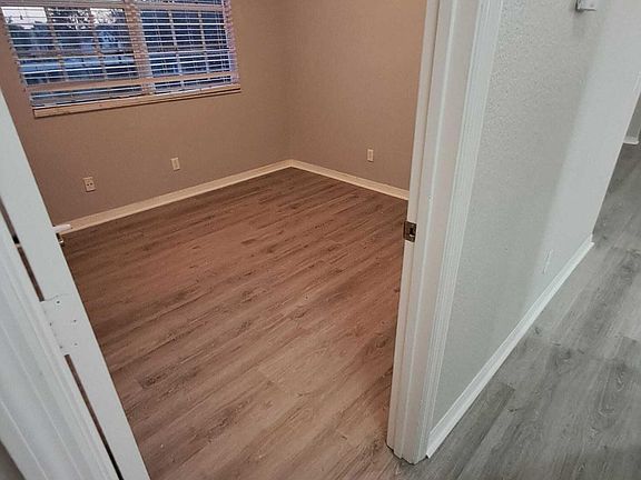 5th image of 3075 Grandiflora Dr #A