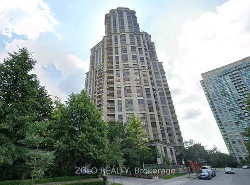 78 Harrison Garden Blvd #511 Photo 1
