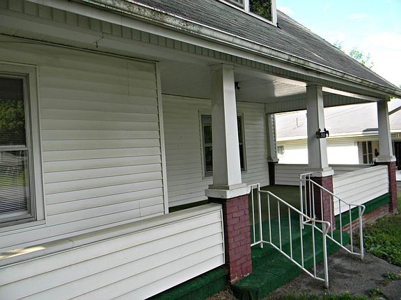 4th image of 302 W Louise Ave