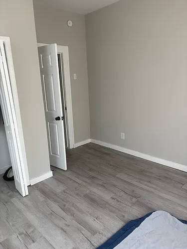 1027 Brown St #1 Photo 1