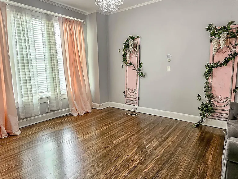 1389 Agnes Pl — Photo 21