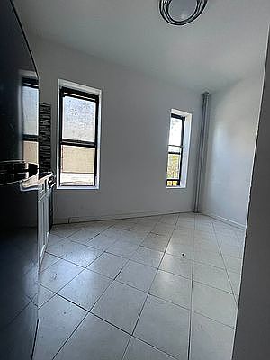 1st image of 524 E 22nd St #4F
