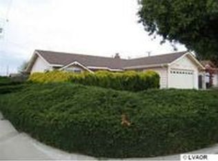 1013 W Locust Ave, Lompoc, CA 93436