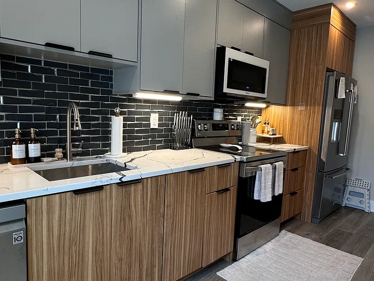 2202 N Marshall St #2 — Photo 4