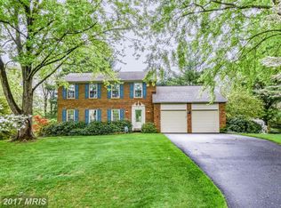 4 Bettswood Ct, Olney, MD