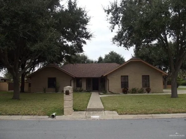 1200 S Gumwood St, Pharr, TX 78577