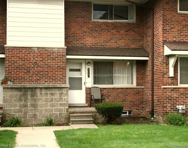 9737 Middlebelt Rd #12, Livonia, MI, 48150
