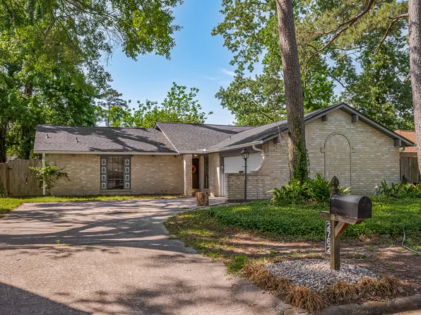 2762 Foliage Green Dr, Kingwood, TX 77339