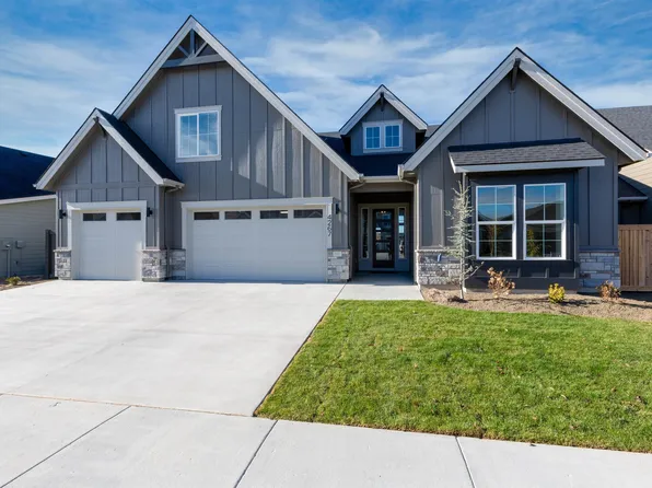 4256 W Thornapple Dr, Meridian, ID 83646