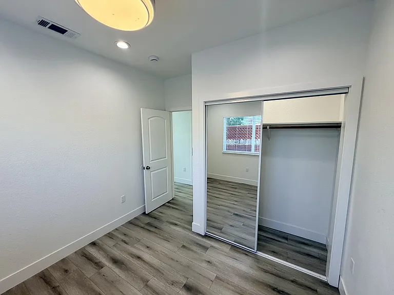 6018 Denver Dr — Photo 11