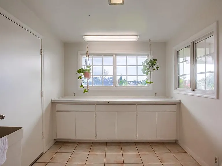 4402 Mount Lindsey Ave — Photo 53