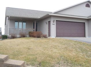 956 Anika Ct, Ellsworth, WI 54011