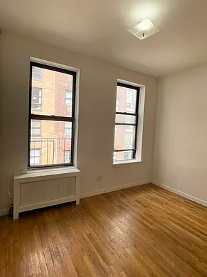 Rented by Jonis Realty | media 1