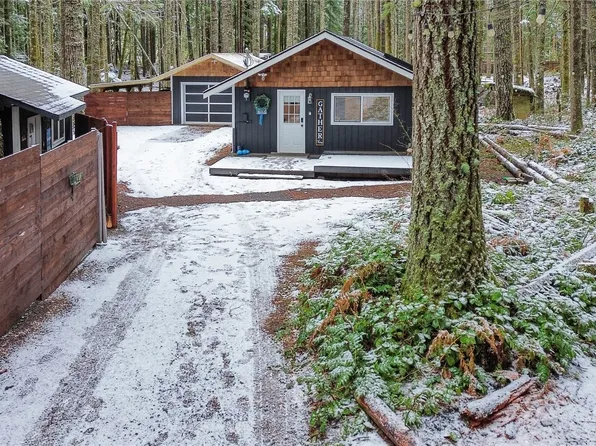 56118 343rd Avenue Ct E, Ashford, WA 98304