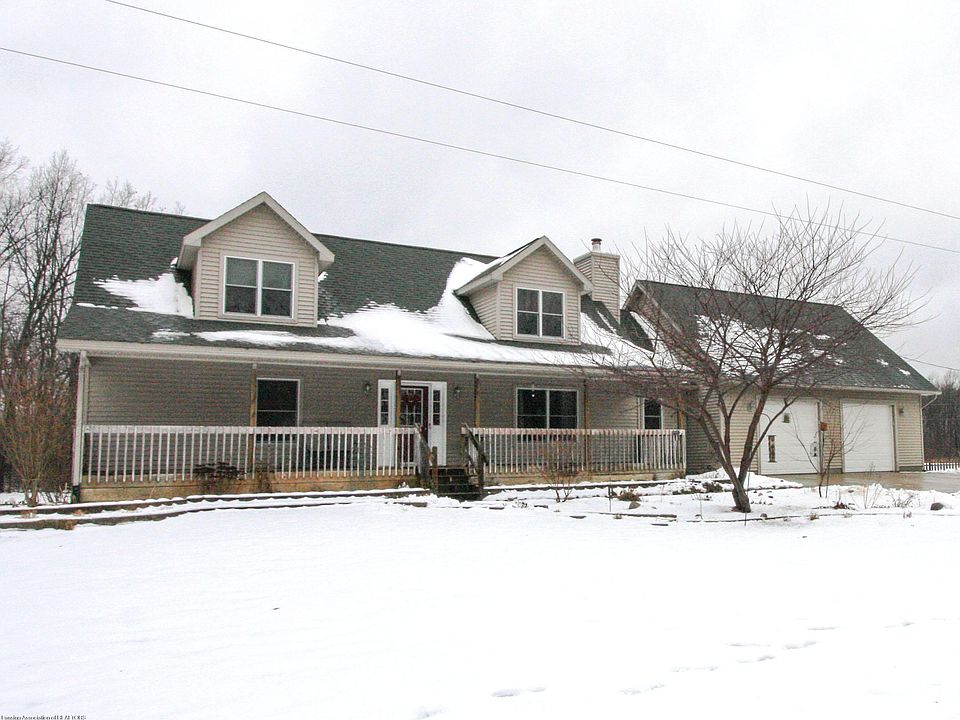 1st image of 10616 Laingsburg Rd