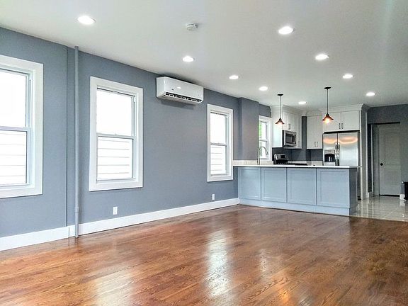 4th image of 13448 157th St