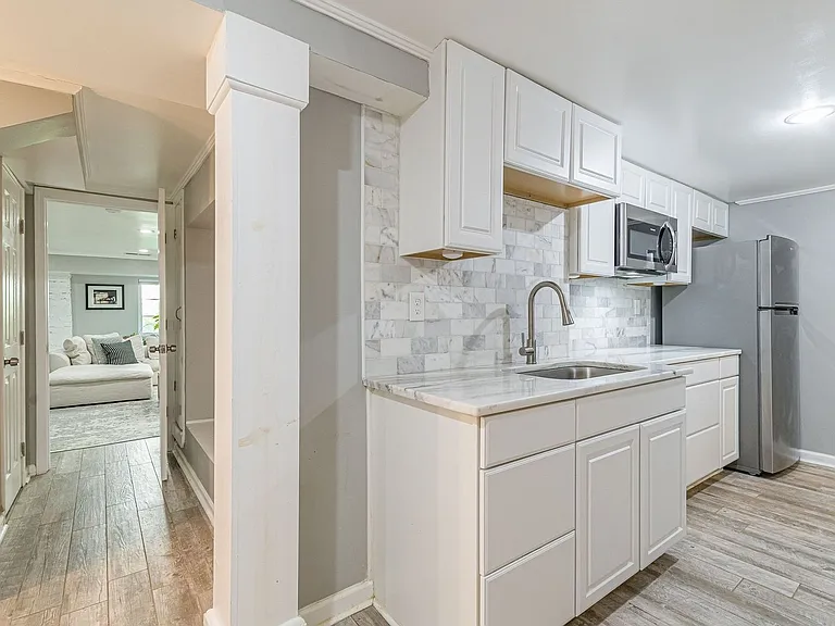 1847 Walker Ave — Photo 33