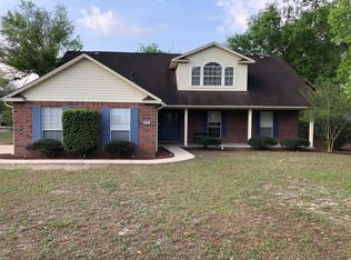 525 Risen Star Dr, Crestview, FL 32539