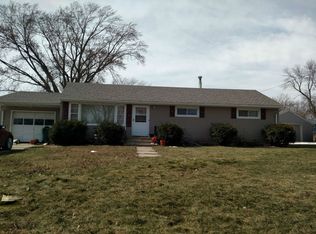 1327 Briarwood Dr, Albert Lea, MN 56007