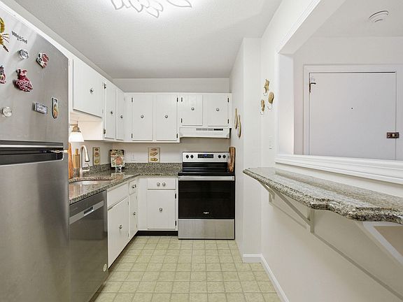 4th image of 777 Main Street UNIT C15