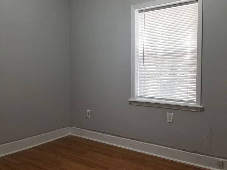 1507 Union Ave — Photo 2