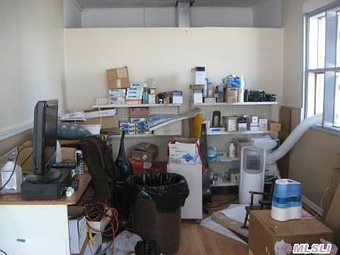2nd image of 155 Montauk Hwy