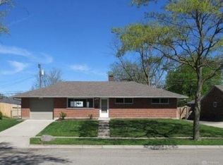 5698 Traymore Dr, Dayton, OH 45424