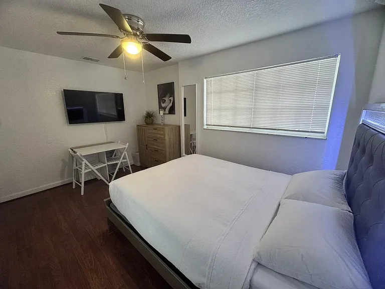4308 W North A St — Photo 14