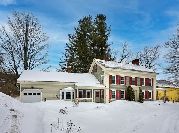 40 Suburban Dr, Ashfield, MA 01330