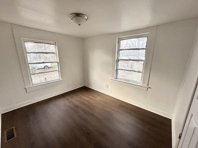 112 Kappa Ave — Photo 8