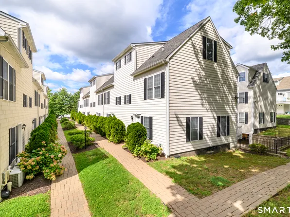 40 Stuart Avenue #D, Norwalk, CT 06850