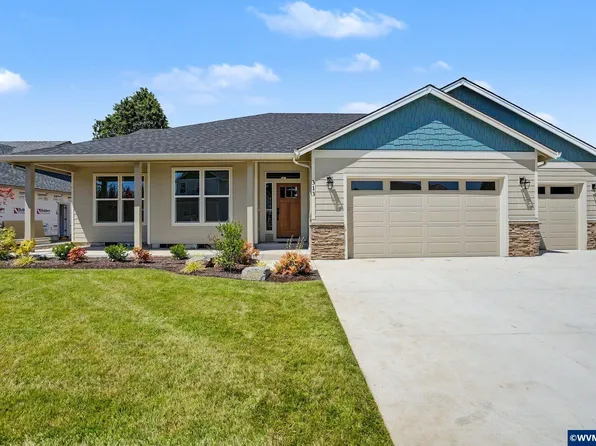 313 NE Clay St, Sublimity, OR 97385