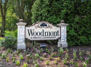 71 Woodmont Dr, Lawrence Township, NJ 08648
