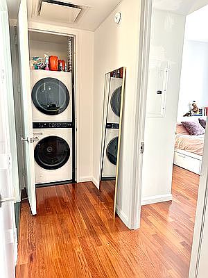 5th image of 505 Greenwich St APT 4G