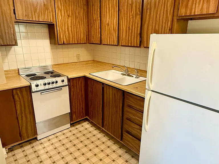 1123 Laporte Ave — Photo 18