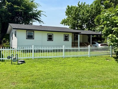 409 E 6th St, Henryetta, OK, 74437
