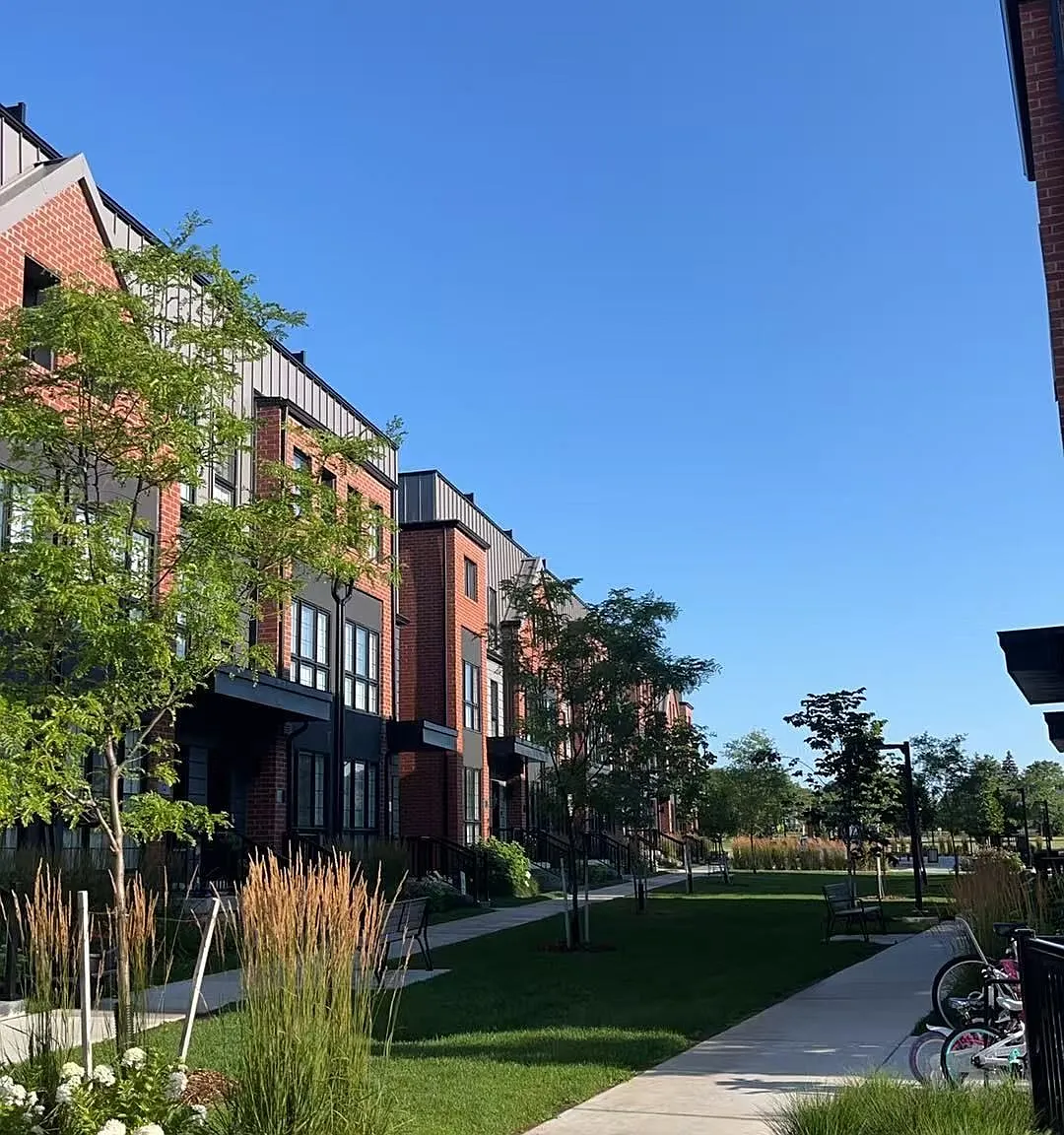 2 bed, $1,480 — Photo 2
