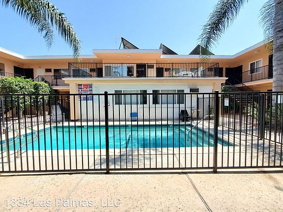 2nd image of 1334 N Las Palmas Ave #204