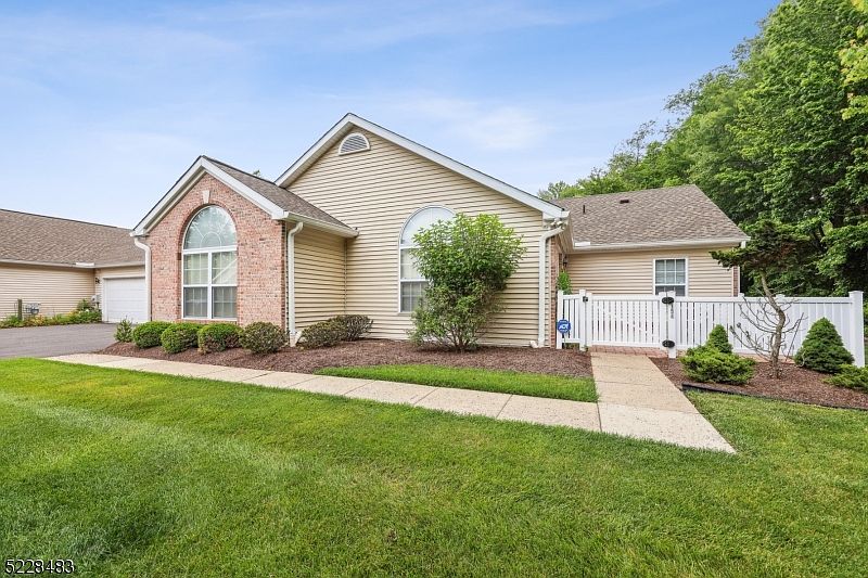 154 Point Ct, Lawrence Township, NJ 08648 Zillow