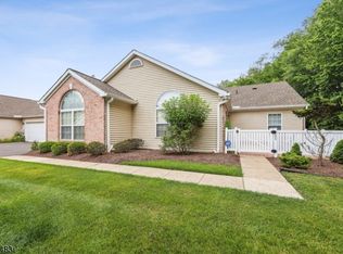 154 Point Ct, Lawrence Township, NJ 08648
