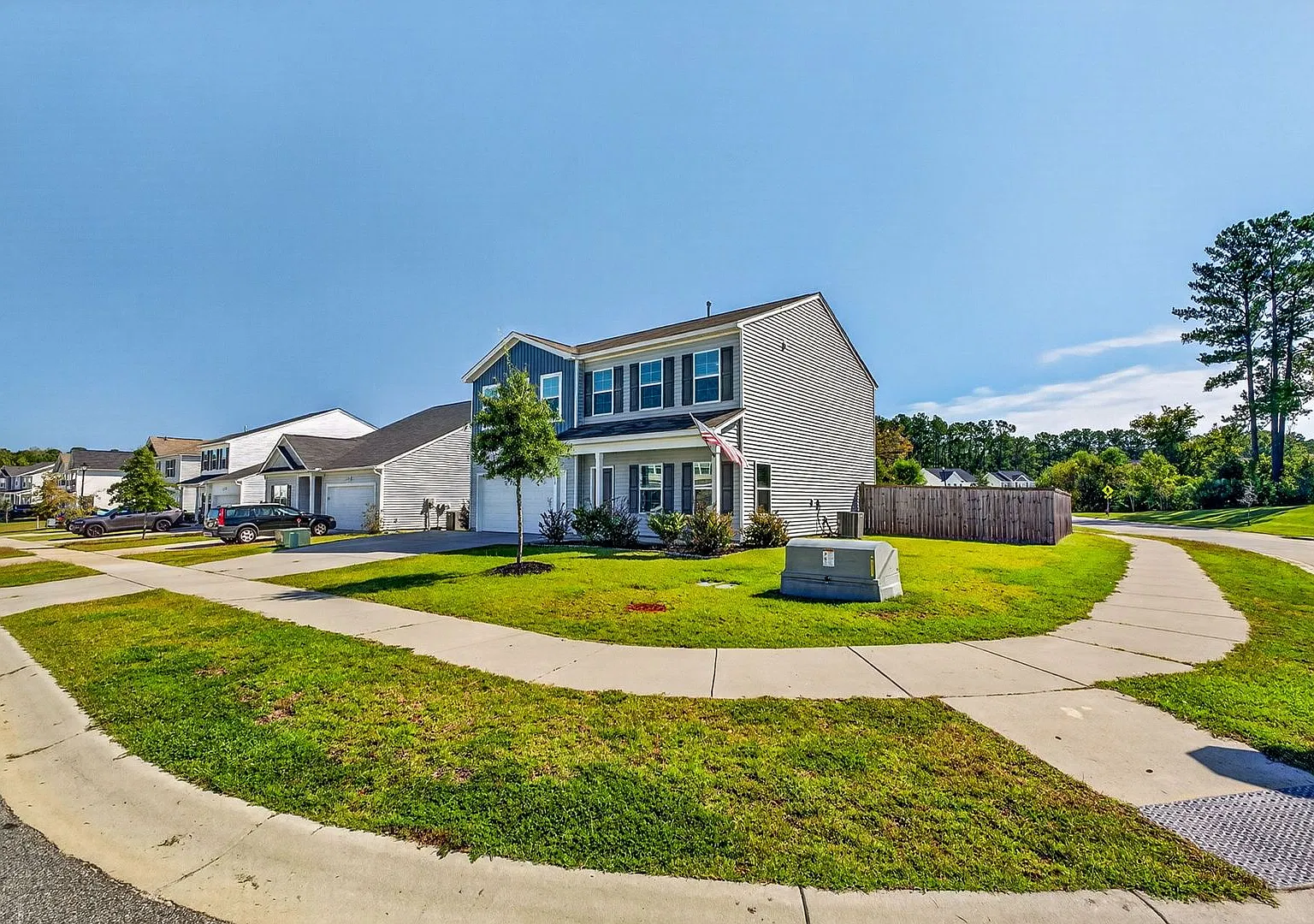 Spacious Summerville Home with Private Pool — Photo 3