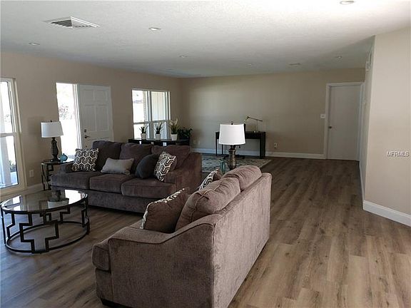 5th image of 1248 88th Ave N