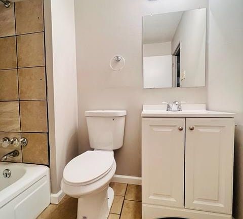 3rd image of 325 Fillmore St #1E