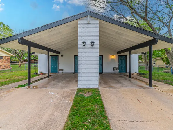 104 N Hillside St, Red Oak, TX 75154