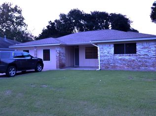 1213 Ramona St, Angleton, TX 77515