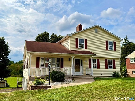 2nd image of 57 Arbutus Street
